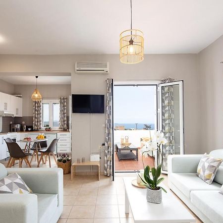 Plaka Modern Apartment Ханя Екстериор снимка